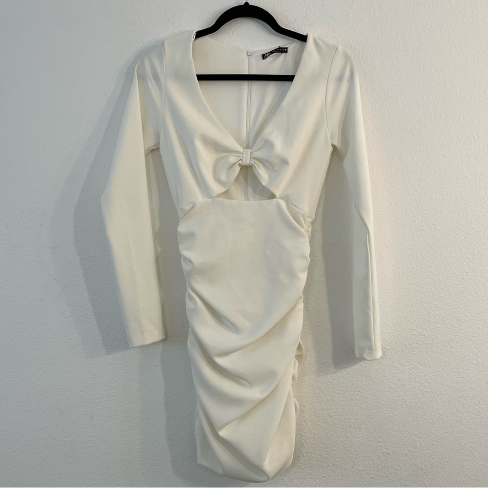 Zara Long Sleeve Cut Out White Mini Dress Ruched Size Small New with tags.